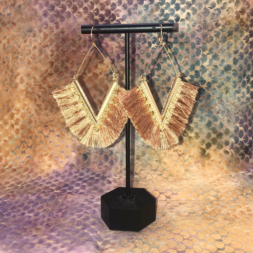 Boho V-shaped fringed earrings